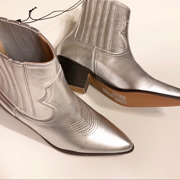 🌸 SALE New Forever21 Metallic Western Boots - Picture 8 of 8